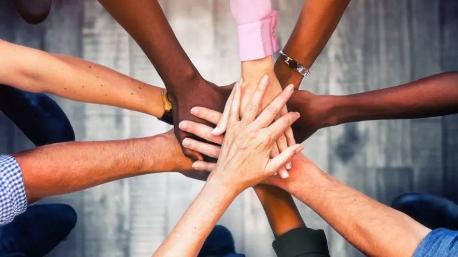 英國留學生小組作業